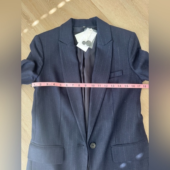 Equipment Jeanne Navy Metallic stripe blazer size 2 - Picture 9 of 10